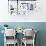 New Elegant Flat 3 Min From Station. * מילאנו