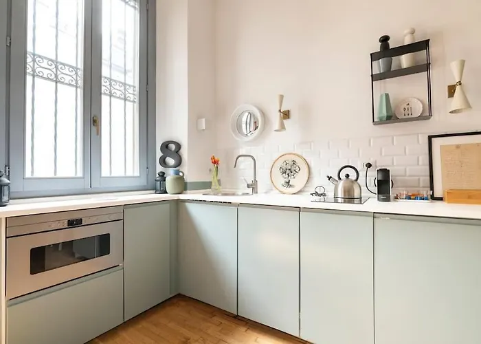 New Elegant Flat 3 Min From Station. * Milan