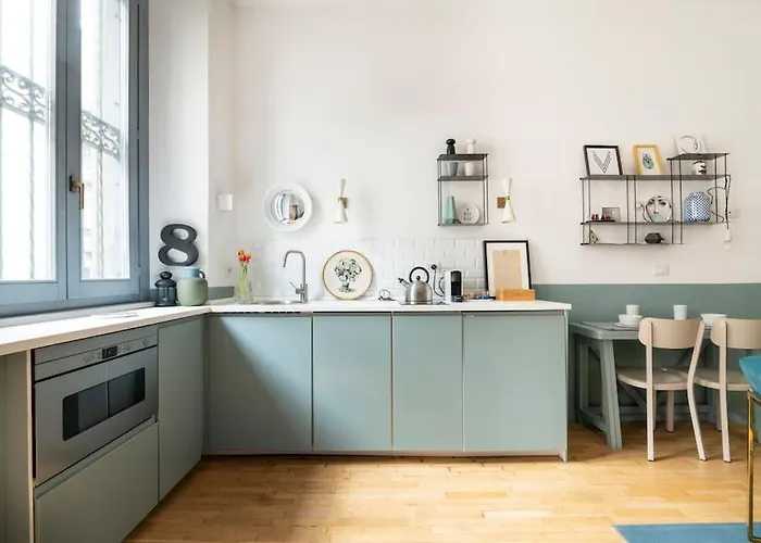 New Elegant Flat 3 Min From Station. Milan