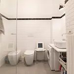 アパート New Elegant Flat 3 Min From Station. *