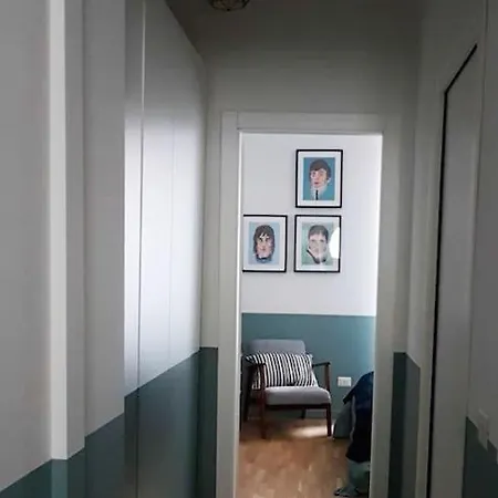 Apartment New Elegant Flat 3 Min From Station. Mailand